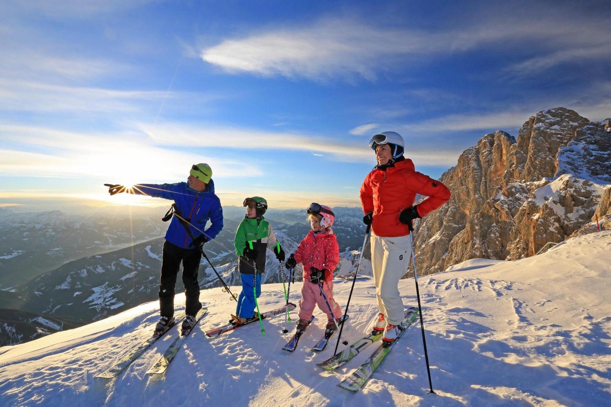 Landhotel - Apartments Bauer Hintergöriach エクステリア 写真