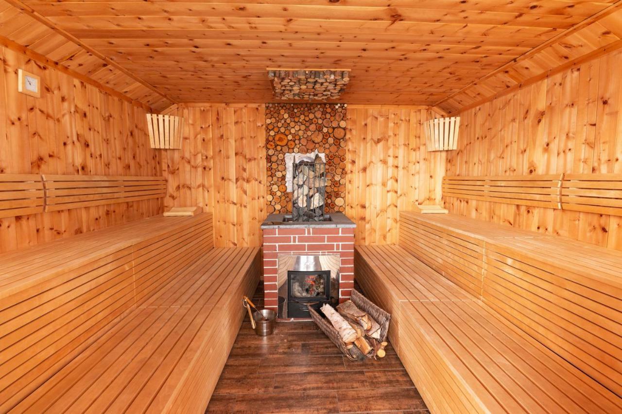 Landhotel - Apartments Bauer Hintergöriach エクステリア 写真